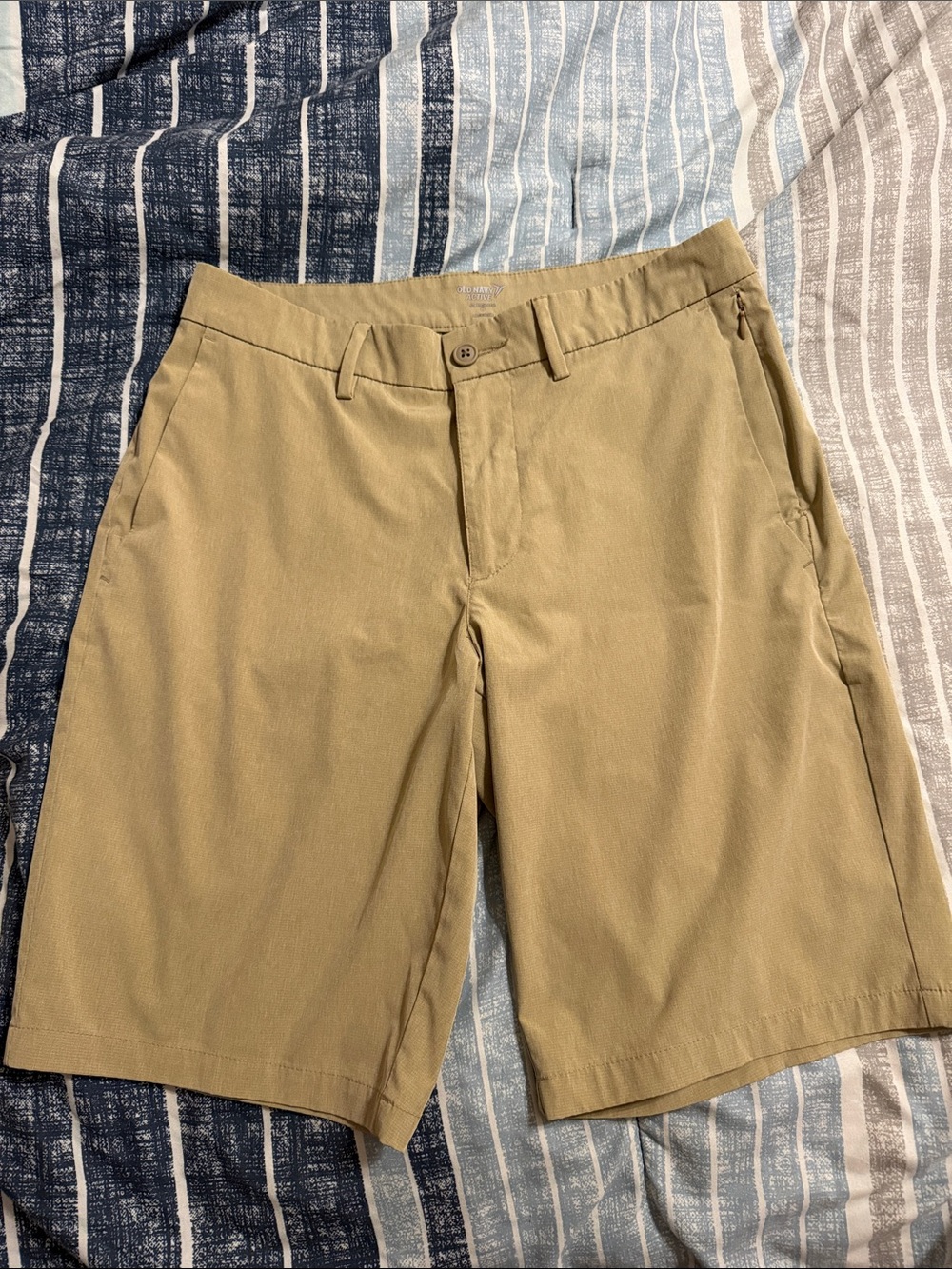 Men's Khaki Everyday Stretch Shorts Old Navy